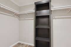 021-ascend-casa-grande-primary-closet