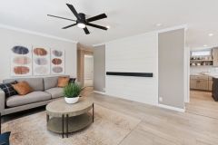 021-ascend-driftwood-cottage-living-room
