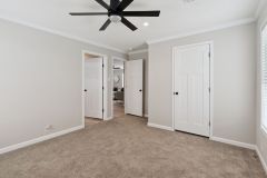021-ascend-driftwood-cottage-primary-bedroom2