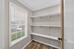 021-foundation-mckenna-pantry