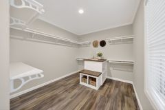 021-foundation-mckenna-primary-closet